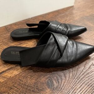 Via Spiga Black Leather Pointed Mules
